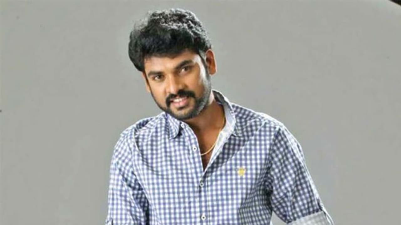 తాగి రచ్చ చేసిన నటుడు! తాగి రచ్చ చేసిన నటుడు!