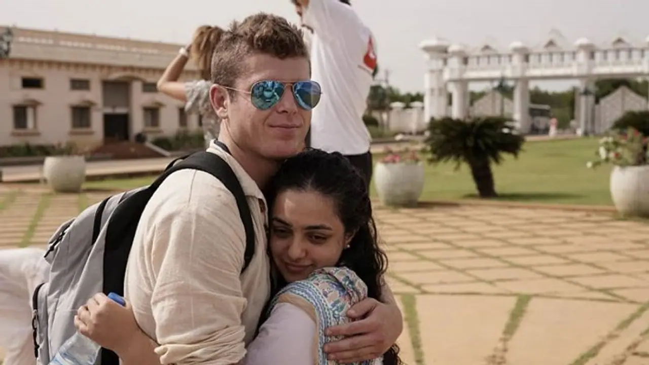 Nithya Menen hugging a foreigner? Truth behind the viral photo