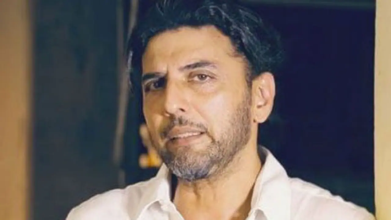 డ్రైవర్ కారణంగా కోట్లు నష్టపోయా.. నటుడు పృధ్వీరాజ్ కామెంట్స్! డ్రైవర్ కారణంగా కోట్లు నష్టపోయా.. నటుడు పృధ్వీరాజ్ కామెంట్స్!