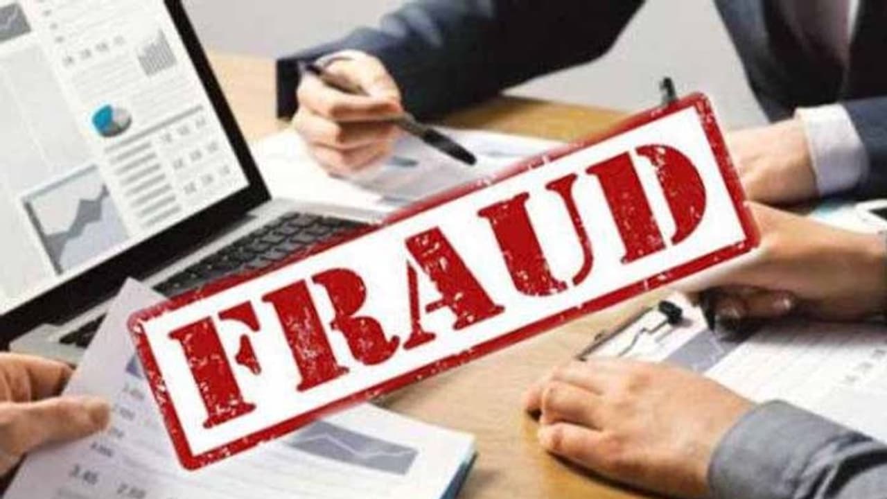 Person forges Karnataka CM’s signature to get job; police on the lookout Person forges Karnataka CM’s signature to get job; police on the lookout