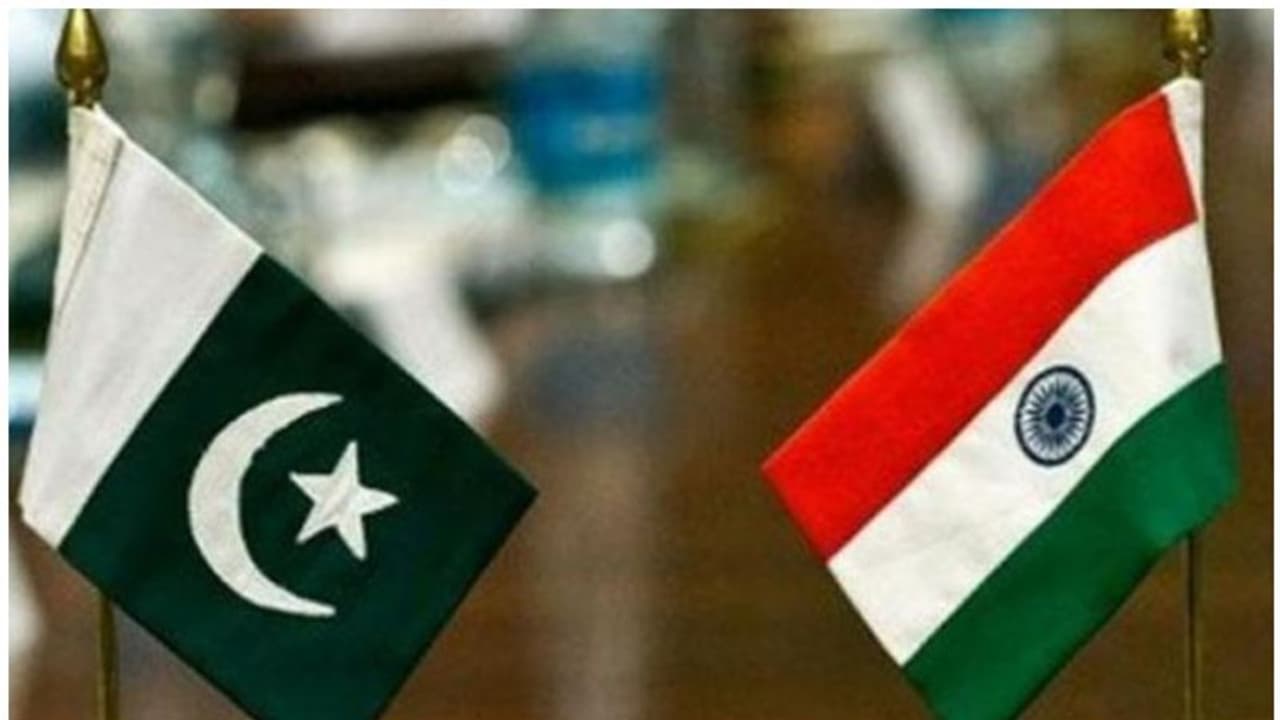 Pakistan hands over list of 261 Indian prisoners to Indian High Commission