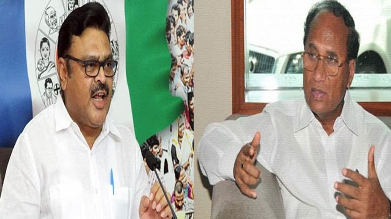 నాలుగు రోజులు ఆస్పత్రిలో ఉంటే...కోడెలను బాబు పలకరించలేదు: అంబటి నాలుగు రోజులు ఆస్పత్రిలో ఉంటే...కోడెలను బాబు పలకరించలేదు: అంబటి