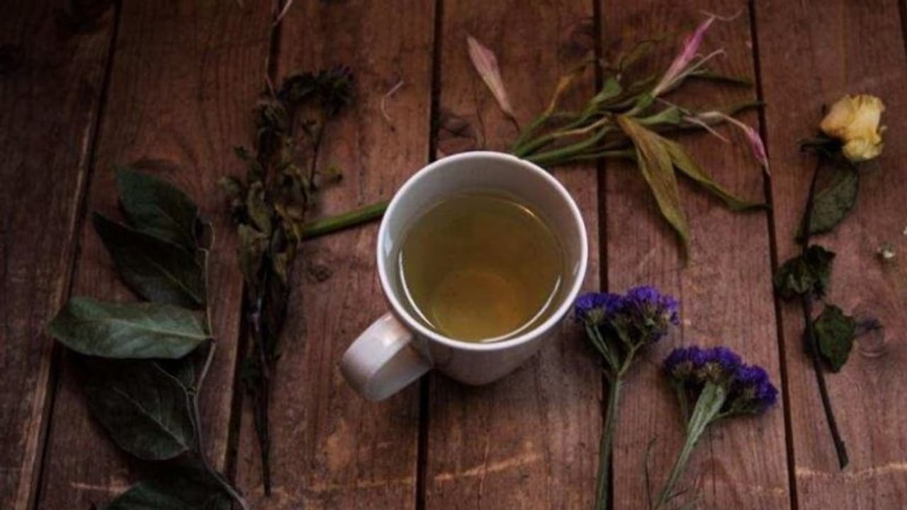 ഗ്രീന്ടീ ഉപയോഗിച്ച് അഞ്ച് സൗന്ദര്യ വര്ദ്ധന മാര്ഗങ്ങള് ഗ്രീന്ടീ ഉപയോഗിച്ച് അഞ്ച് സൗന്ദര്യ വര്ദ്ധന മാര്ഗങ്ങള്