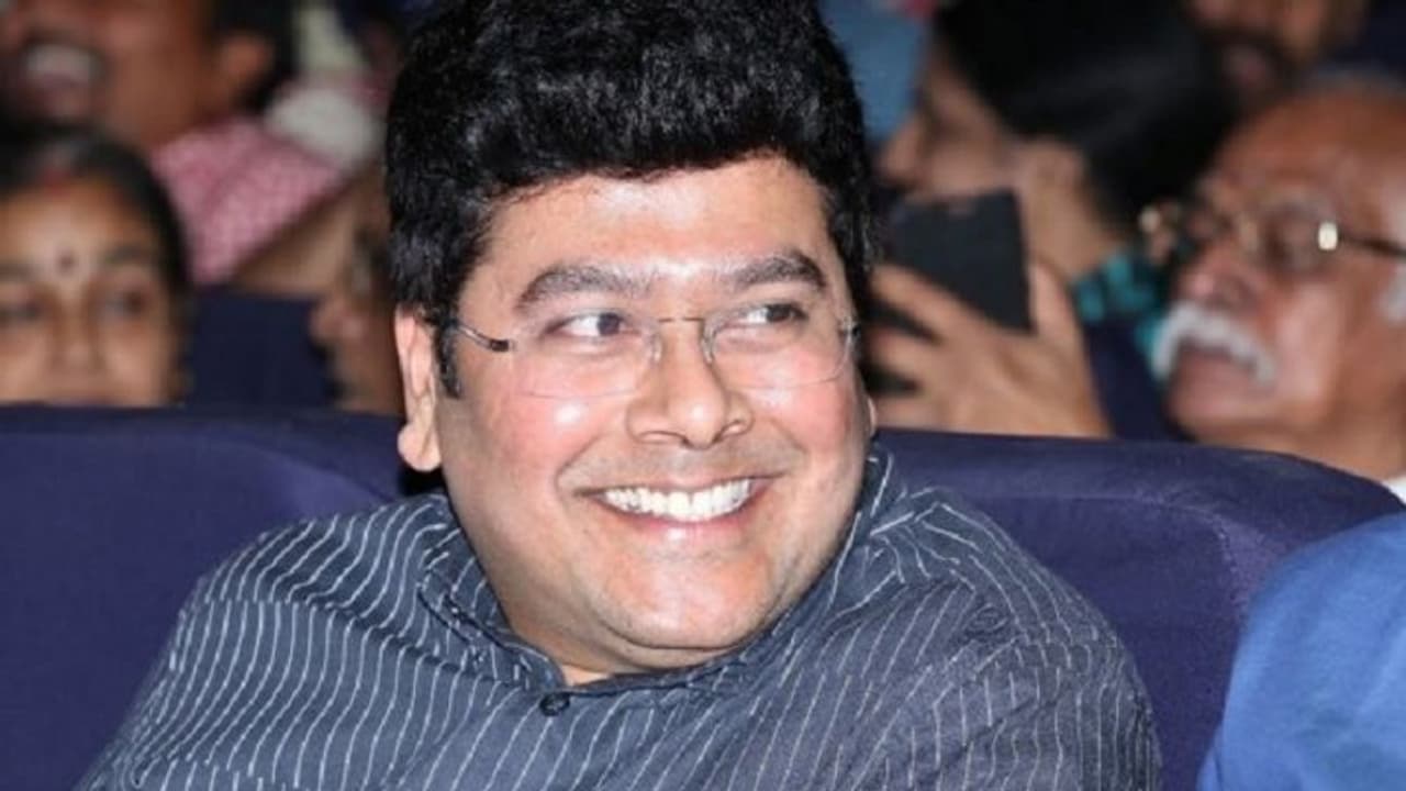 திமுக மாநிலங்களவை எம்பியாகும் சபரீசனின் நம்பிக்கை நட்சத்திரம்..! யார் இந்த எம்எம் அப்துல்லா..! திமுக மாநிலங்களவை எம்பியாகும் சபரீசனின் நம்பிக்கை நட்சத்திரம்..! யார் இந்த எம்எம் அப்துல்லா..!