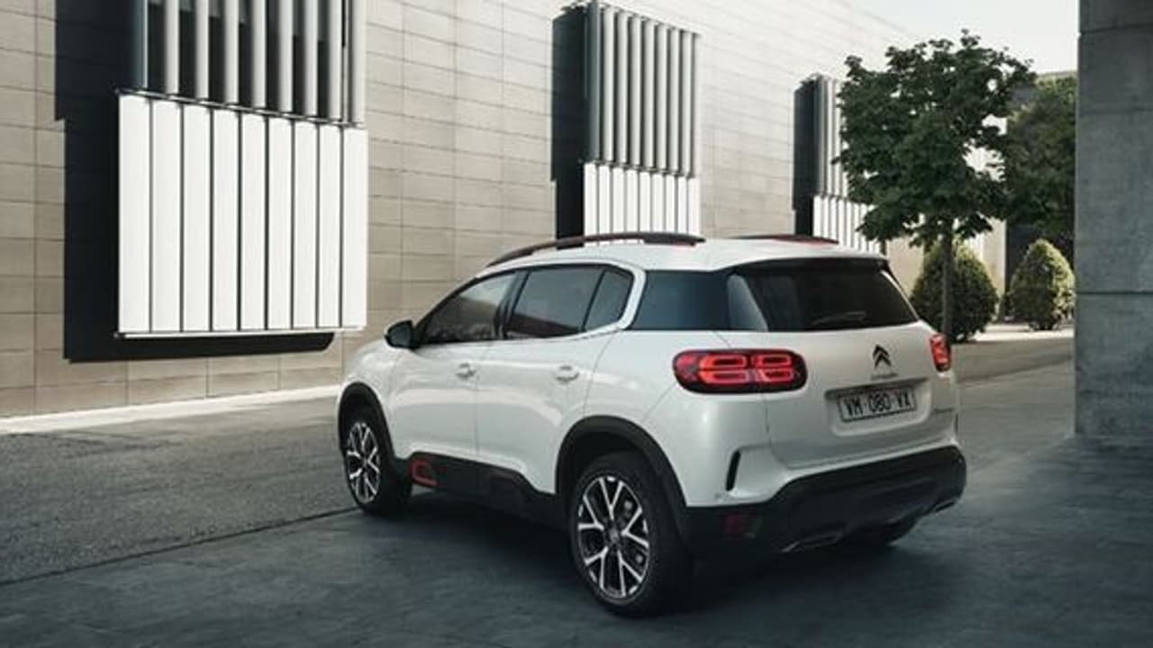 ഇന്ത്യന് റോഡുകളും മനസമാധാനവും; പഠനവുമായി ഈ വണ്ടിക്കമ്പനി! ഇന്ത്യന് റോഡുകളും മനസമാധാനവും; പഠനവുമായി ഈ വണ്ടിക്കമ്പനി!