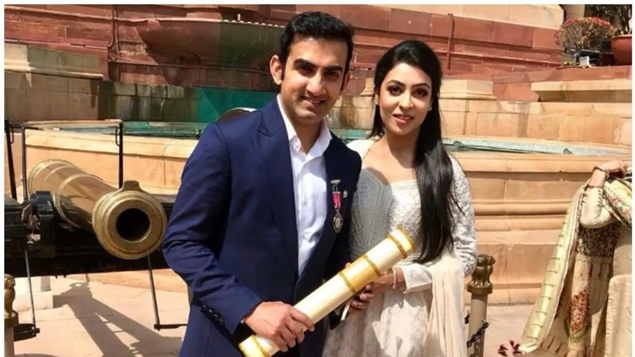 അടിക്ക് തിരിച്ചടി, അതാണ് സ്റ്റൈല്; വിമര്ശകര്ക്ക് തകര്പ്പന് മറുപടിയുമായി ഗംഭീര് അടിക്ക് തിരിച്ചടി, അതാണ് സ്റ്റൈല്; വിമര്ശകര്ക്ക് തകര്പ്പന് മറുപടിയുമായി ഗംഭീര്