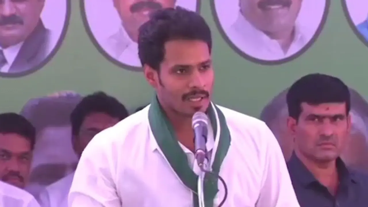 ಮಂಡ್ಯದ ಹುಡುಗಿಯನ್ನು ಮದುವೆಯಾಗ್ತಾರಂತೆ ನಿಖಿಲ್ ಕುಮಾರಸ್ವಾಮಿ! ಮಂಡ್ಯದ ಹುಡುಗಿಯನ್ನು ಮದುವೆಯಾಗ್ತಾರಂತೆ ನಿಖಿಲ್ ಕುಮಾರಸ್ವಾಮಿ!