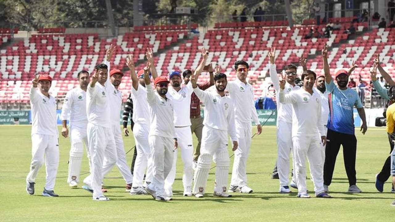 ಚೊಚ್ಚಲ ಟೆಸ್ಟ್ ಪಂದ್ಯ ಜಯಿಸಿದ ಆಫ್ಘಾನಿಸ್ತಾನ ಚೊಚ್ಚಲ ಟೆಸ್ಟ್ ಪಂದ್ಯ ಜಯಿಸಿದ ಆಫ್ಘಾನಿಸ್ತಾನ