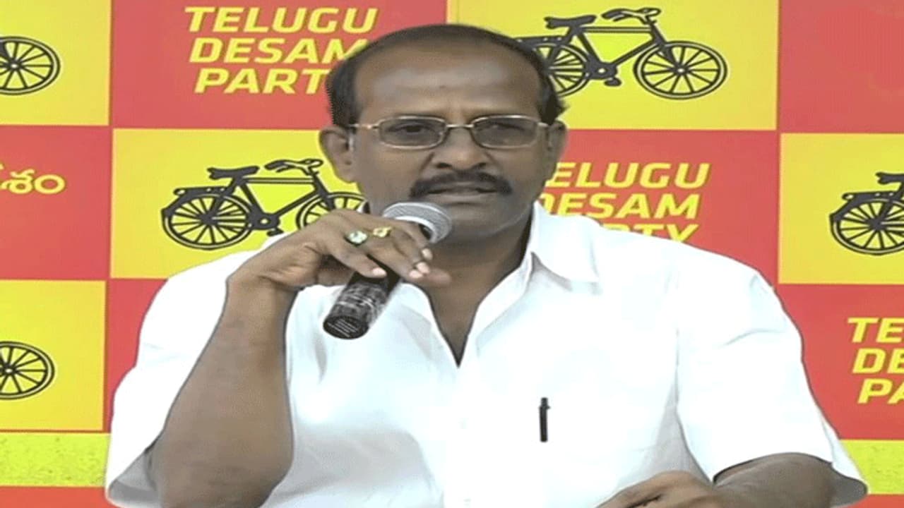 దేవుడు స్క్రిప్ట్ ఇలాగే రాస్తాడు మరి....: జగన్ కు టీడీపీ ఎమ్మెల్సీ ఘాటు లేఖ