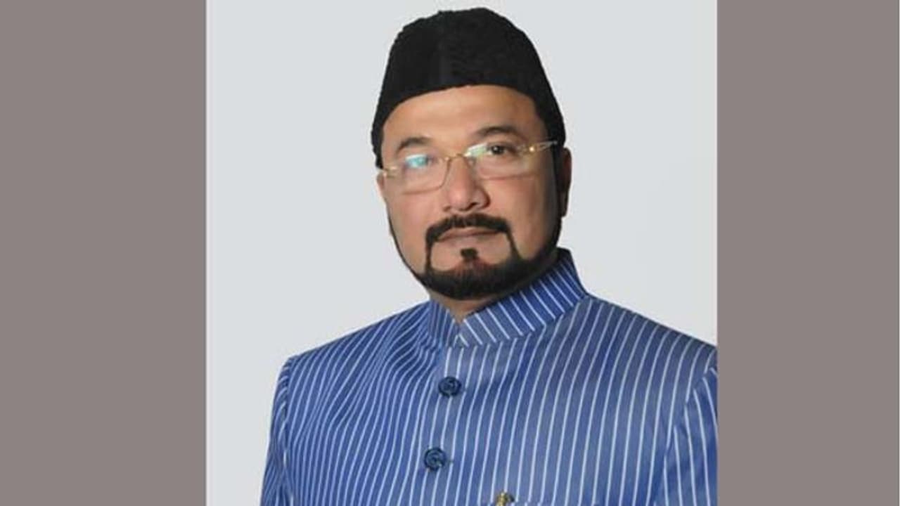 ఆనందం పట్టలేక గాల్లోకి కాల్పులు... వైసీపీ నేతకి మూడేళ్ల జైలు ఆనందం పట్టలేక గాల్లోకి కాల్పులు... వైసీపీ నేతకి మూడేళ్ల జైలు