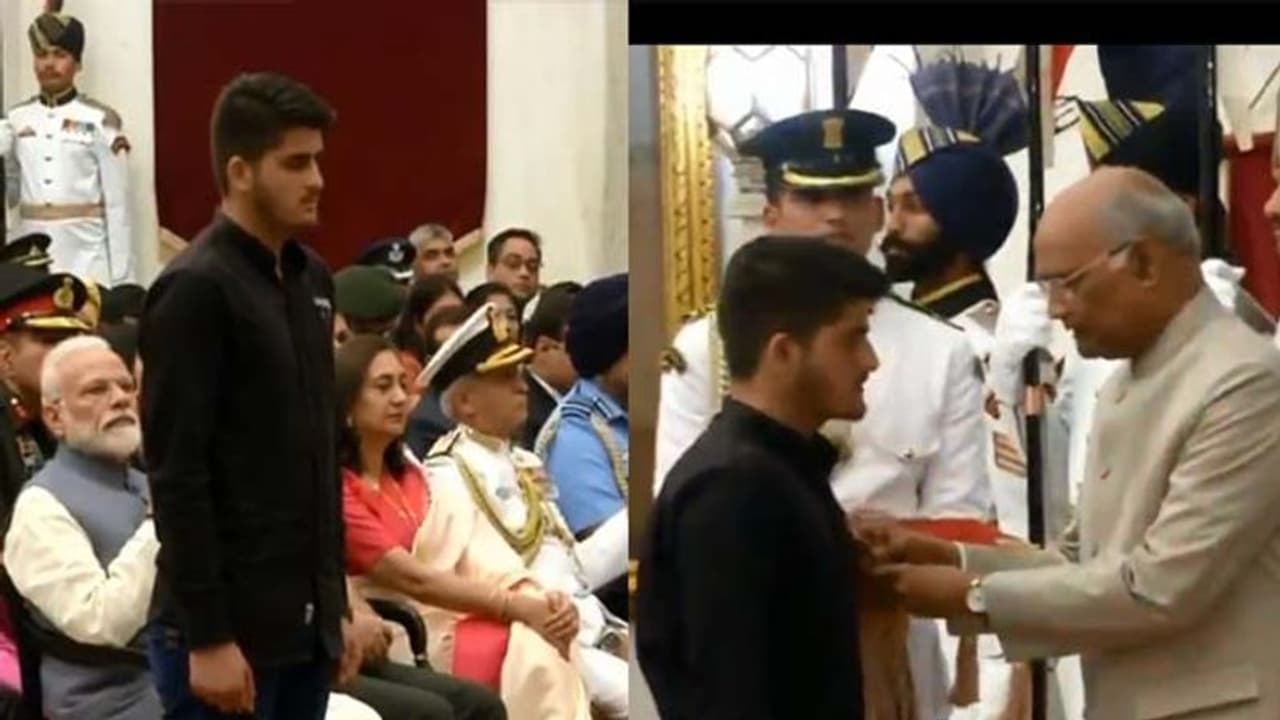 ഭീകരവാദികളെ ധീരതയോടെ നേരിട്ട പതിനാറുകാരന് ശൗര്യചക്ര നൽകി ആദരിച്ച് രാജ്യം ഭീകരവാദികളെ ധീരതയോടെ നേരിട്ട പതിനാറുകാരന് ശൗര്യചക്ര നൽകി ആദരിച്ച് രാജ്യം