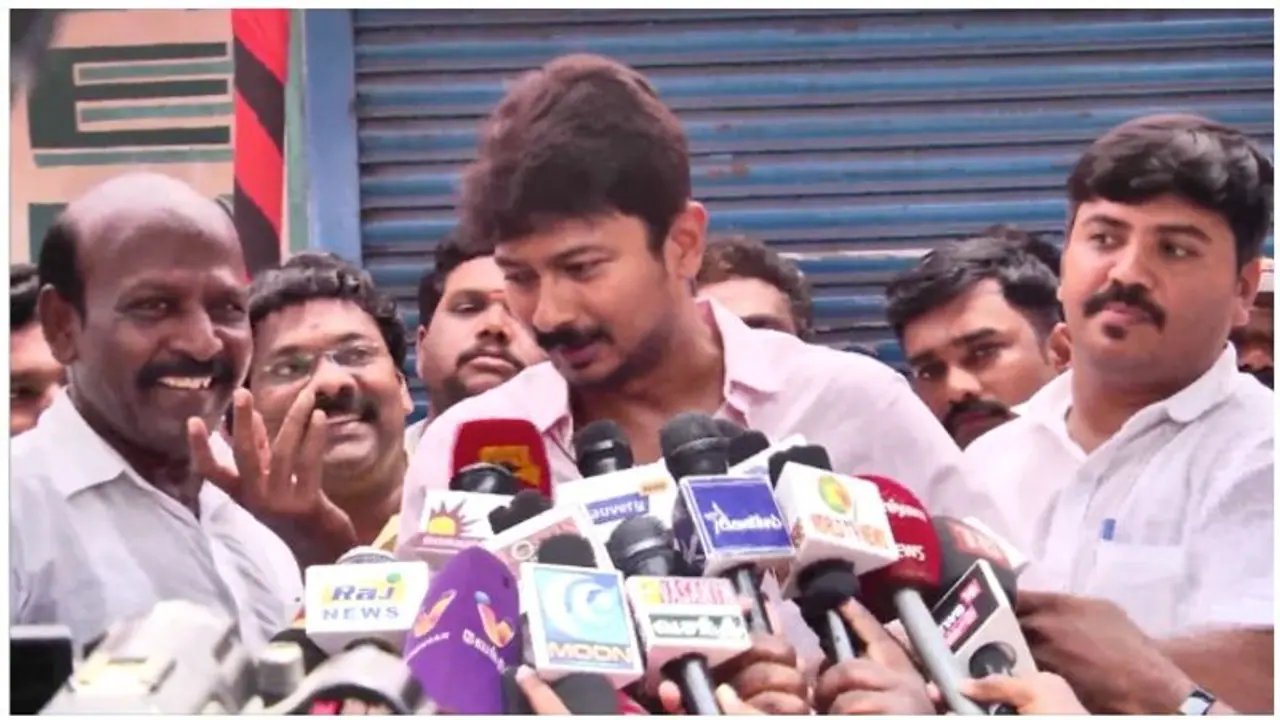 47 குழந்தைகளை காப்பாற்றிய மருத்துவர்கள், செவிலியர்களுக்கு நன்றி.. நெகிழ்ந்த உதயநிதி ஸ்டாலின். 47 குழந்தைகளை காப்பாற்றிய மருத்துவர்கள், செவிலியர்களுக்கு நன்றி.. நெகிழ்ந்த உதயநிதி ஸ்டாலின்.