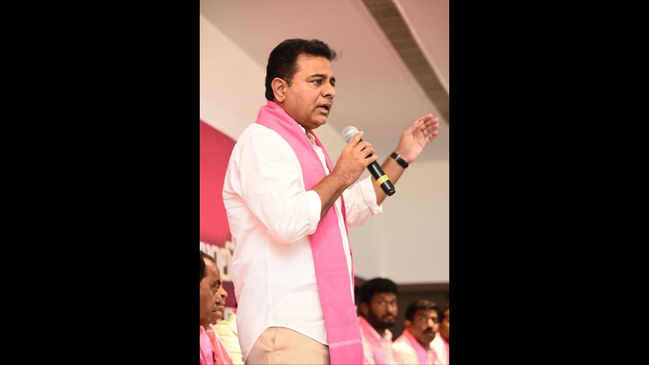 గవర్నర్ నియామకం రాష్ట్రపతి చేతుల్లోని అంశం: కేటీఆర్ గవర్నర్ నియామకం రాష్ట్రపతి చేతుల్లోని అంశం: కేటీఆర్