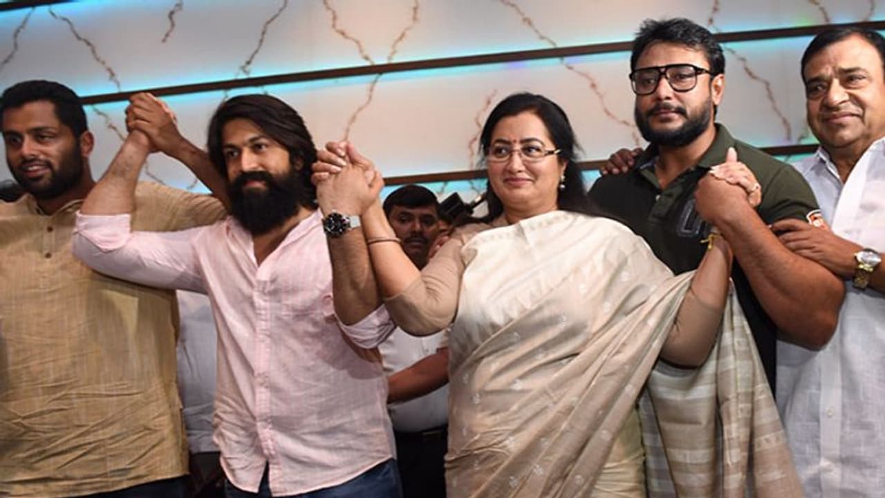 I T raids in Karnataka: Sumalatha and JDS minister Puttaraju in ugly war of words