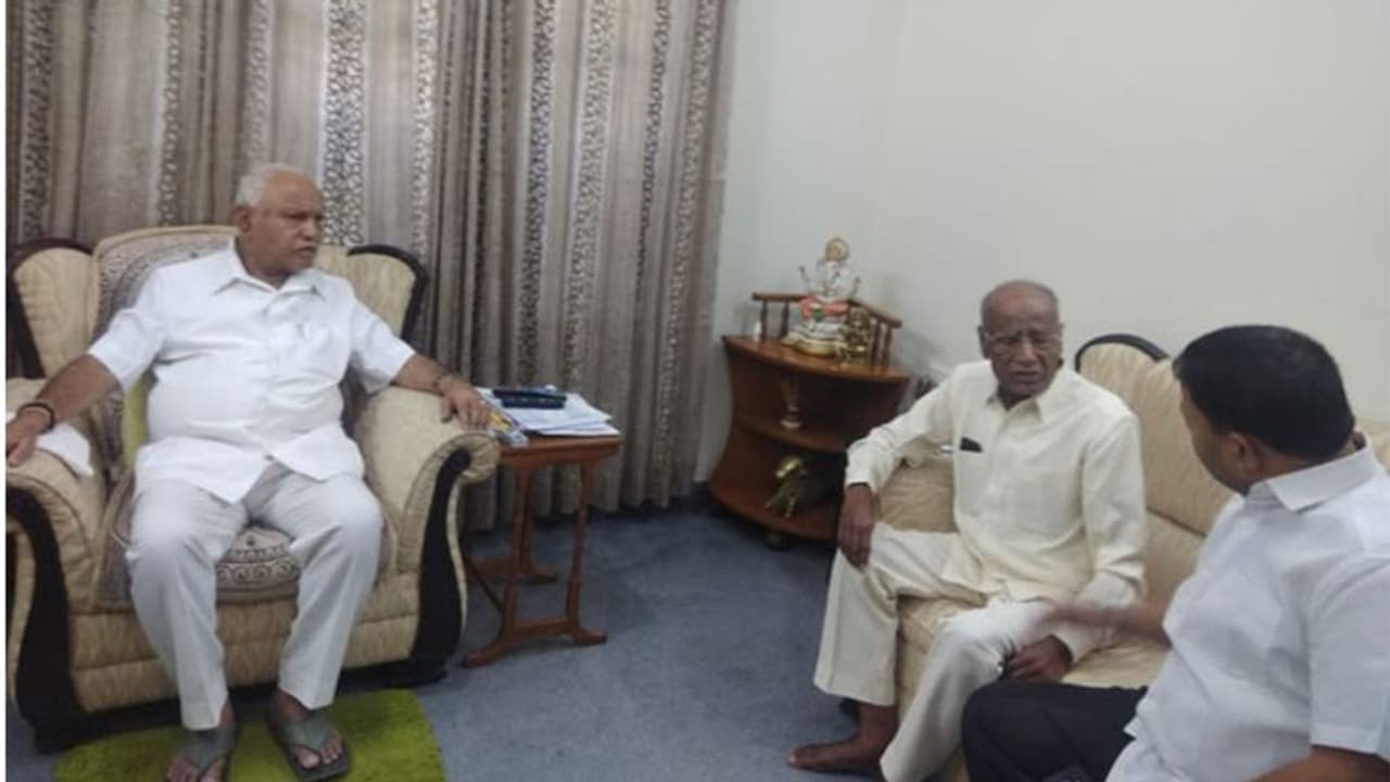 BSY ಭೇಟಿಯಾದ ಮುಖಂಡ : ಕಾಂಗ್ರೆಸ್ ತೊರೆಯಲು ನಿರ್ಧಾರ