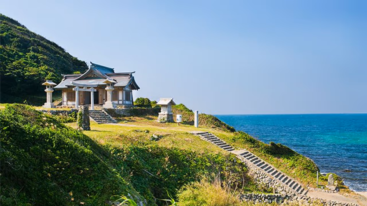 ഈ ദ്വീപില്‍ സ്ത്രീകള്‍ക്ക് പ്രവേശനമില്ല...