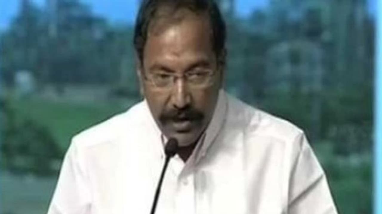 கடும் கோபத்துல இருக்க அவங்கள நம்ப முடியாது… ஜாக்டோ – ஜியோ அமைப்பினரிடம் ஜாக்கிரதையா இருக்கணும் ! அஞ்சி நடுங்கும் அமைச்சர்கள் !! கடும் கோபத்துல இருக்க அவங்கள நம்ப முடியாது… ஜாக்டோ – ஜியோ அமைப்பினரிடம் ஜாக்கிரதையா இருக்கணும் ! அஞ்சி நடுங்கும் அமைச்சர்கள் !!