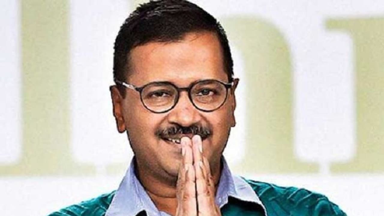 ఢిల్లీలో హ్యాట్రిక్ సీఎంలు: నాడు షీలా దీక్షిత్, గెలిస్తే నేడు కేజ్రీవాల్