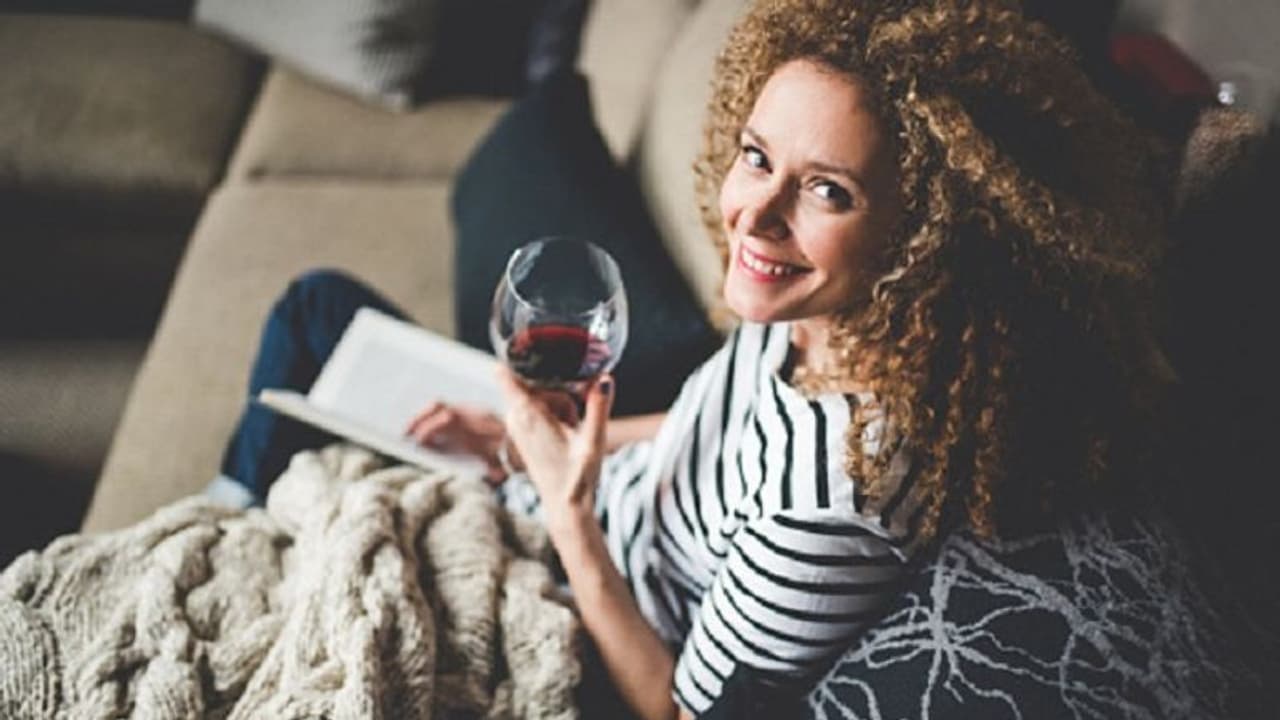 ವೈನ್ ಫೇಷಿಯಲ್, ಹೆಚ್ಚಿಸುತ್ತೆ ಮುಖದ ಹೊಳಪು...