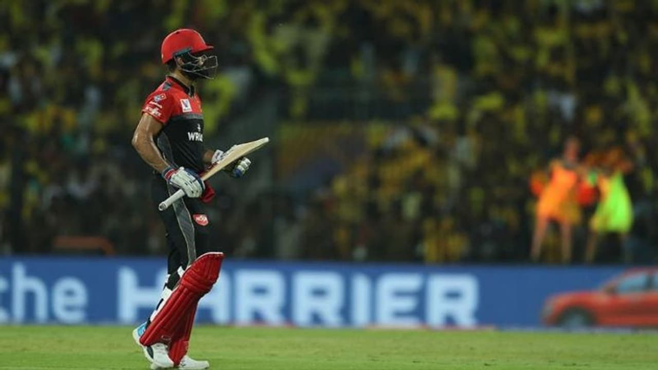 IPL ಕ್ರಿಕೆಟ್ನಲ್ಲಿ ದಾಖಲೆ ಬರೆದ RCB ನಾಯಕ ವಿರಾಟ್ ಕೊಹ್ಲಿ! IPL ಕ್ರಿಕೆಟ್ನಲ್ಲಿ ದಾಖಲೆ ಬರೆದ RCB ನಾಯಕ ವಿರಾಟ್ ಕೊಹ್ಲಿ!