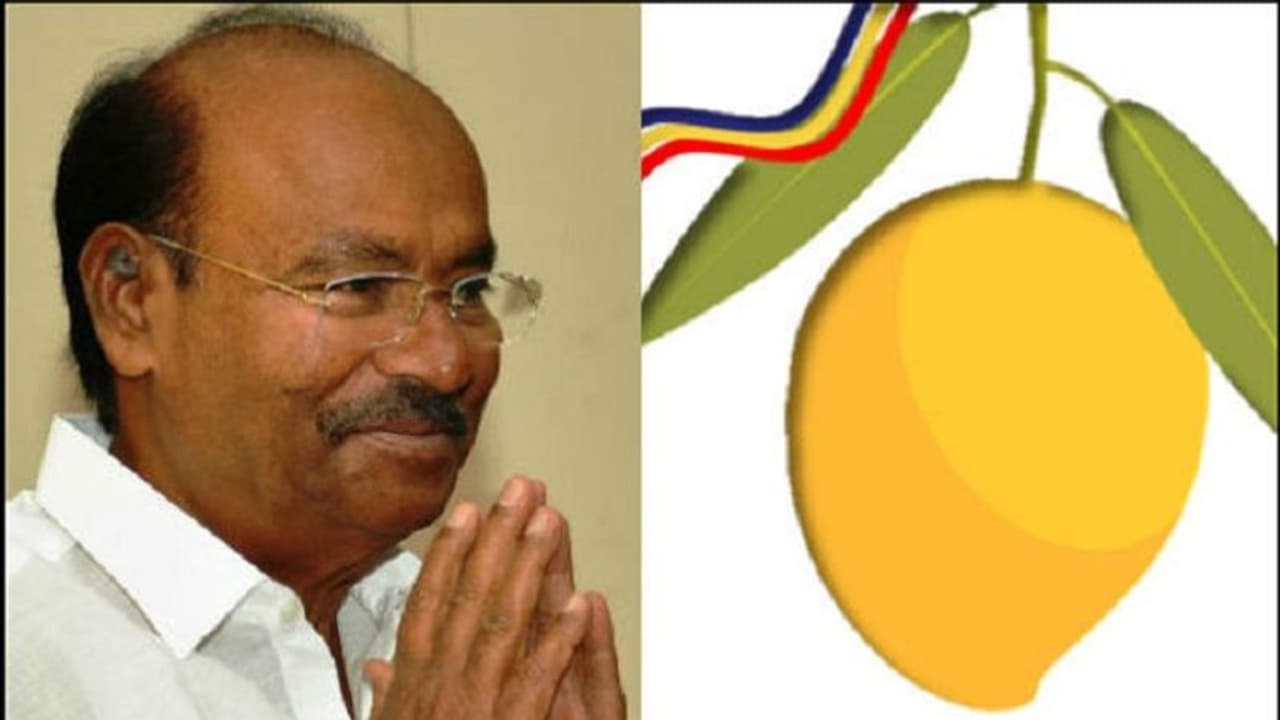 ஜெயிக்கும் பாமக வேட்பாளர் 3 கூடை மாம்பழம் எனக்கு தர வேண்டும்.. டாக்டர் ராமதாஸ் வினோத உத்தரவு..! ஜெயிக்கும் பாமக வேட்பாளர் 3 கூடை மாம்பழம் எனக்கு தர வேண்டும்.. டாக்டர் ராமதாஸ் வினோத உத்தரவு..!