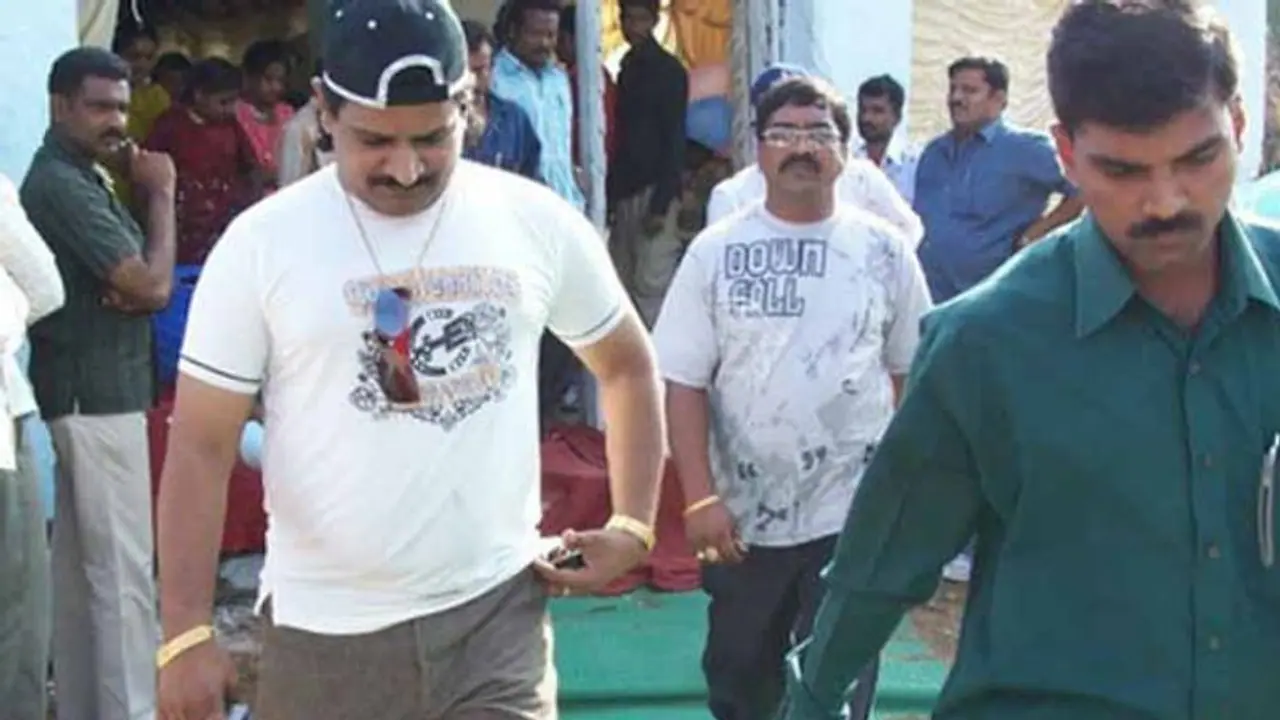 శేషన్నకు షెల్టర్ ఇవ్వలేదు: మాజీ మావోయిస్టు వెంకట్ రెడ్డి శేషన్నకు షెల్టర్ ఇవ్వలేదు: మాజీ మావోయిస్టు వెంకట్ రెడ్డి