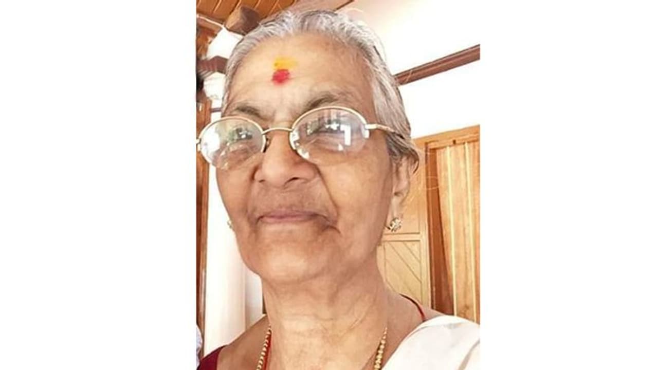 ജി സുകുമാരൻ നായരുടെ പത്നി കുമാരിദേവി അന്തരിച്ചു ജി സുകുമാരൻ നായരുടെ പത്നി കുമാരിദേവി അന്തരിച്ചു