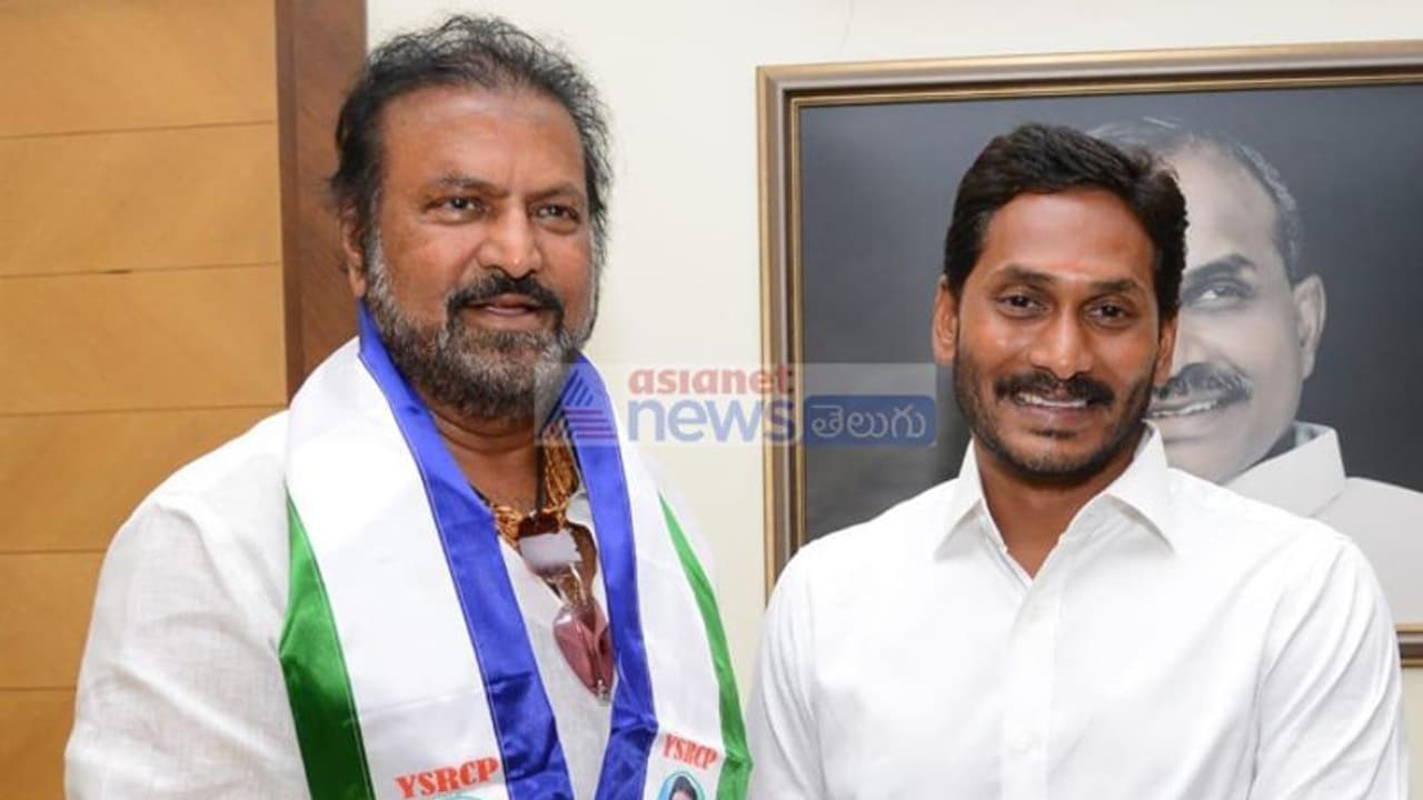 ఎవరిని అడగాలి, భయమా: జగన్ సమక్షంలో వైసీపీలో చేరిన మోహన్ బాబు ఎవరిని అడగాలి, భయమా: జగన్ సమక్షంలో వైసీపీలో చేరిన మోహన్ బాబు