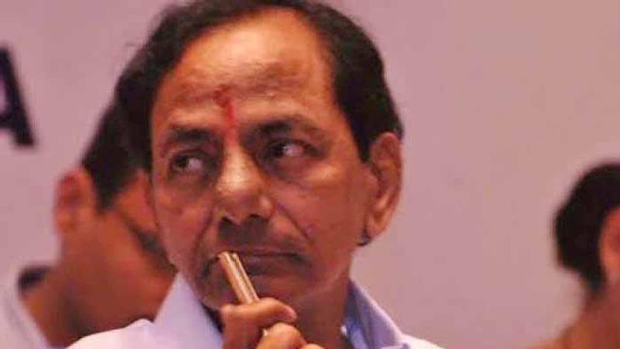 KCR reaffirms support for special category status to Andhra Pradesh KCR reaffirms support for special category status to Andhra Pradesh