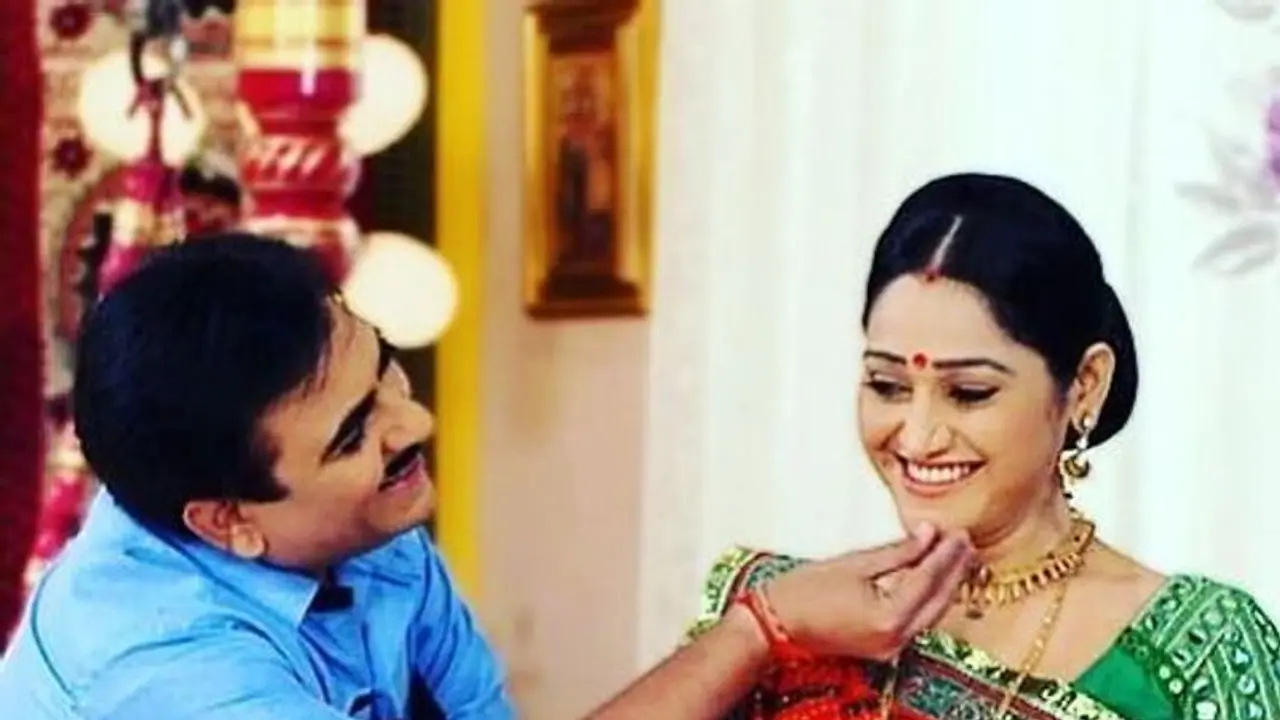 'तारक मेहता का उल्टा चश्मा' के फैंस के लिए खुशखबरी, गरबा क्वीन करेंगी शो में वापसी 'तारक मेहता का उल्टा चश्मा' के फैंस के लिए खुशखबरी, गरबा क्वीन करेंगी शो में वापसी