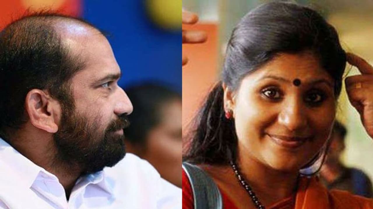 സ്വന്തം അച്ഛനെ തള്ളിപറഞ്ഞവളാണ് ദീപയെന്ന് അനില് അക്കര, എന്റപ്പനാണേലും പൊലീസിനെ ഇഷ്ടമല്ലെന്ന് പറഞ്ഞയാളാണ് എംഎല്എയെന്ന് ദീപ സ്വന്തം അച്ഛനെ തള്ളിപറഞ്ഞവളാണ് ദീപയെന്ന് അനില് അക്കര, എന്റപ്പനാണേലും പൊലീസിനെ ഇഷ്ടമല്ലെന്ന് പറഞ്ഞയാളാണ് എംഎല്എയെന്ന് ദീപ