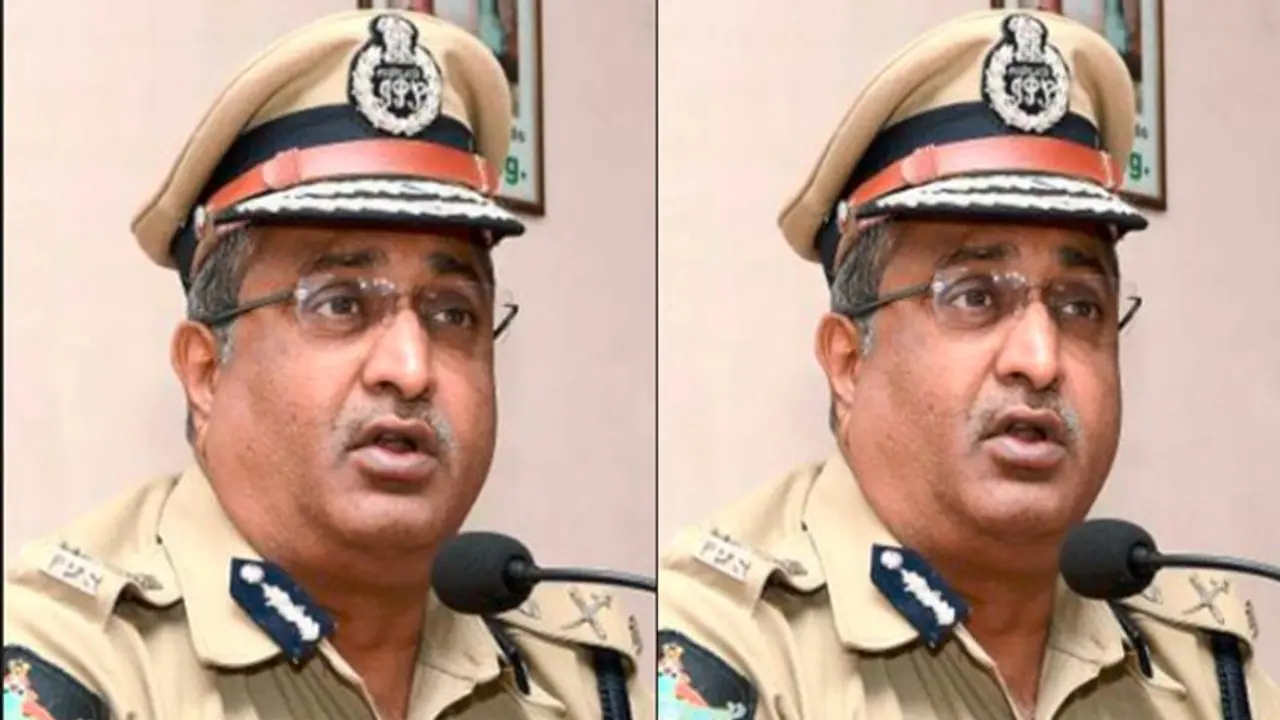 ఏబీ వెంకటేశ్వరరావు సస్పెన్షన్:కేశినేనిసెటైర్లు, కౌంటరిచ్చిన ఐపీఎస్ అధికారి ఏబీ వెంకటేశ్వరరావు సస్పెన్షన్:కేశినేనిసెటైర్లు, కౌంటరిచ్చిన ఐపీఎస్ అధికారి