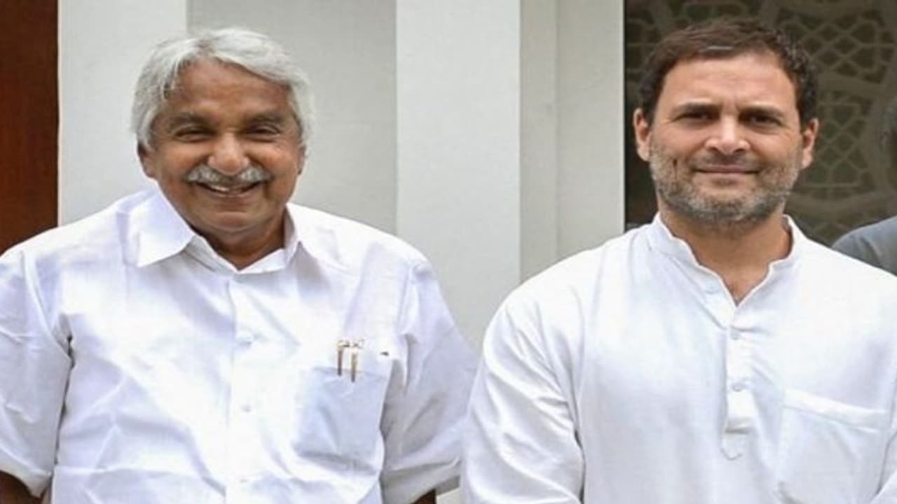 'രാഹുൽ വരുമെന്ന് പറഞ്ഞിട്ടില്ല, മത്സരിക്കണമെന്ന് പറയുകയാണ് ചെയ്തത്': ഉമ്മൻചാണ്ടി 'രാഹുൽ വരുമെന്ന് പറഞ്ഞിട്ടില്ല, മത്സരിക്കണമെന്ന് പറയുകയാണ് ചെയ്തത്': ഉമ്മൻചാണ്ടി