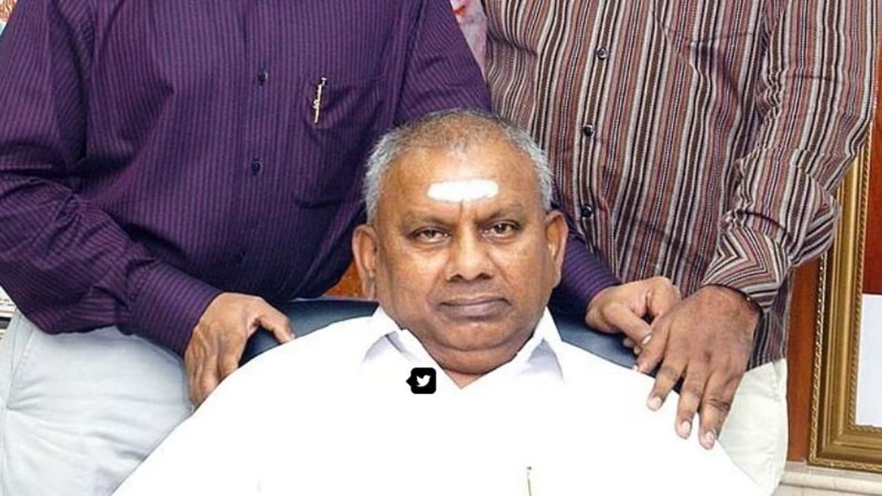 Saravana Bhavan owner Rajagopal convicted for murder fails to surrender; gets admitted to hospital