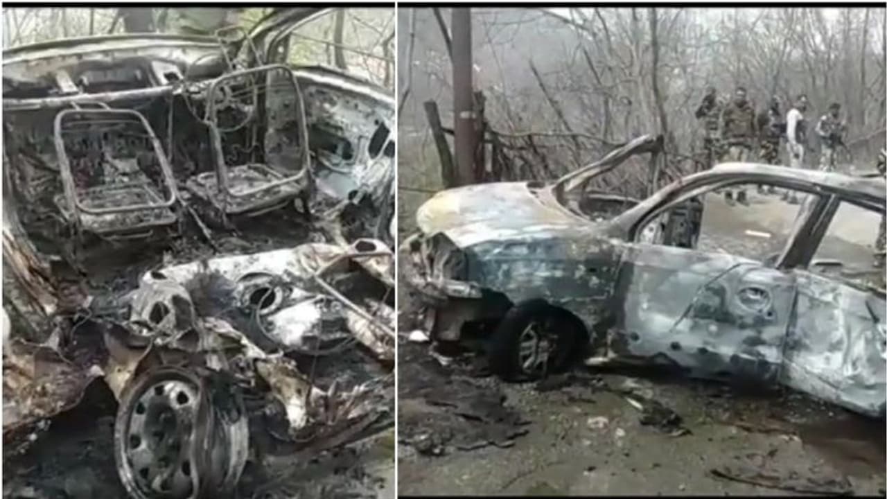 ജമ്മു ദേശീയ പാതയില് സ്ഫോടനം; സിആര്പിഎഫ് വാഹന വ്യൂഹത്തിലേക്ക് കാര് ഇടിച്ച് കയറി ജമ്മു ദേശീയ പാതയില് സ്ഫോടനം; സിആര്പിഎഫ് വാഹന വ്യൂഹത്തിലേക്ക് കാര് ഇടിച്ച് കയറി