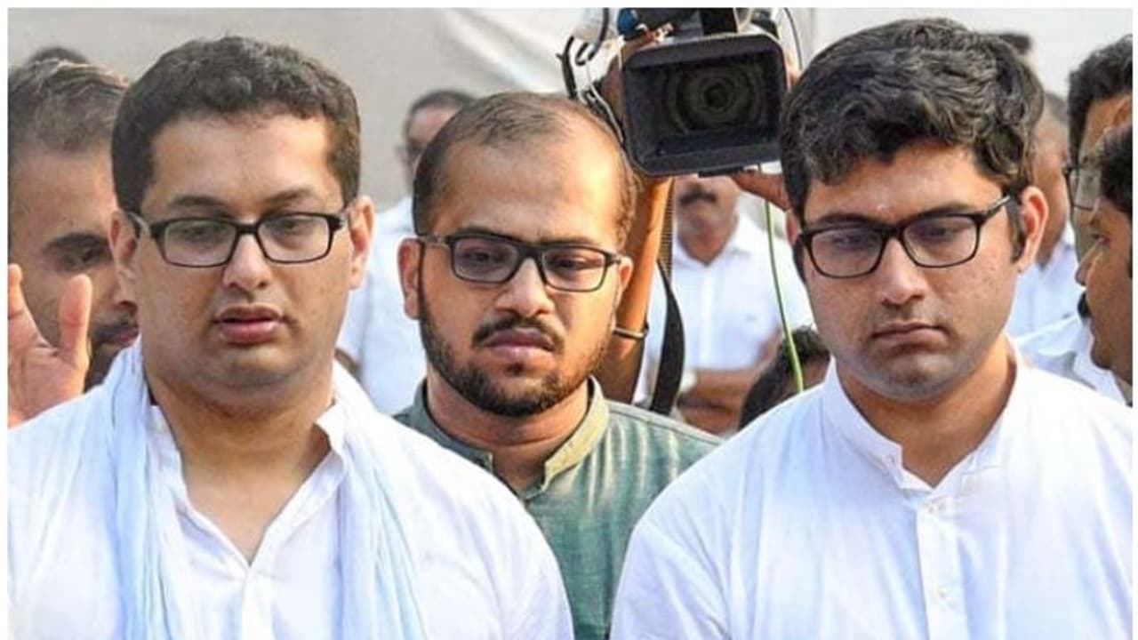 ಮನೋಹರ್ ಪರ್ರಿಕರ್ ಪುತ್ರರು ರಾಜಕೀಯಕ್ಕೆ ಮನೋಹರ್ ಪರ್ರಿಕರ್ ಪುತ್ರರು ರಾಜಕೀಯಕ್ಕೆ