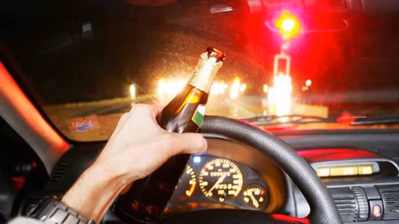 ಕುಡಿದು ವಾಹನ ಚಲಾಯಿಸಿದರೆ ಆಫ್ ಆಗುತ್ತೆ ವಾಹನ ಎಂಜಿನ್! ಕುಡಿದು ವಾಹನ ಚಲಾಯಿಸಿದರೆ ಆಫ್ ಆಗುತ್ತೆ ವಾಹನ ಎಂಜಿನ್!