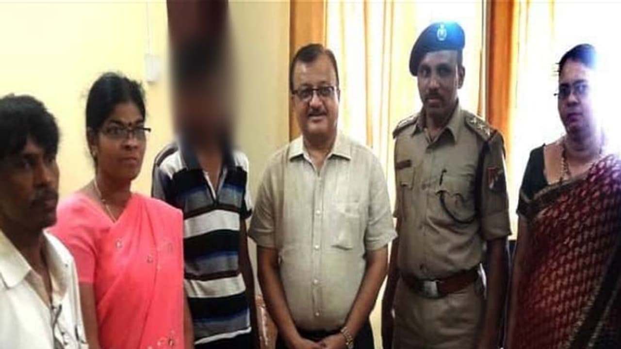 ಮೊಬೈಲ್ ಕೊಡಿಸದ್ದಕ್ಕೆ ಮನೆ ಬಿಟ್ಟು ರೈಲು ಹತ್ತಿದ ಭಟ್ಕಳದ ಬಾಲಕ, ಮುಂದೆ!