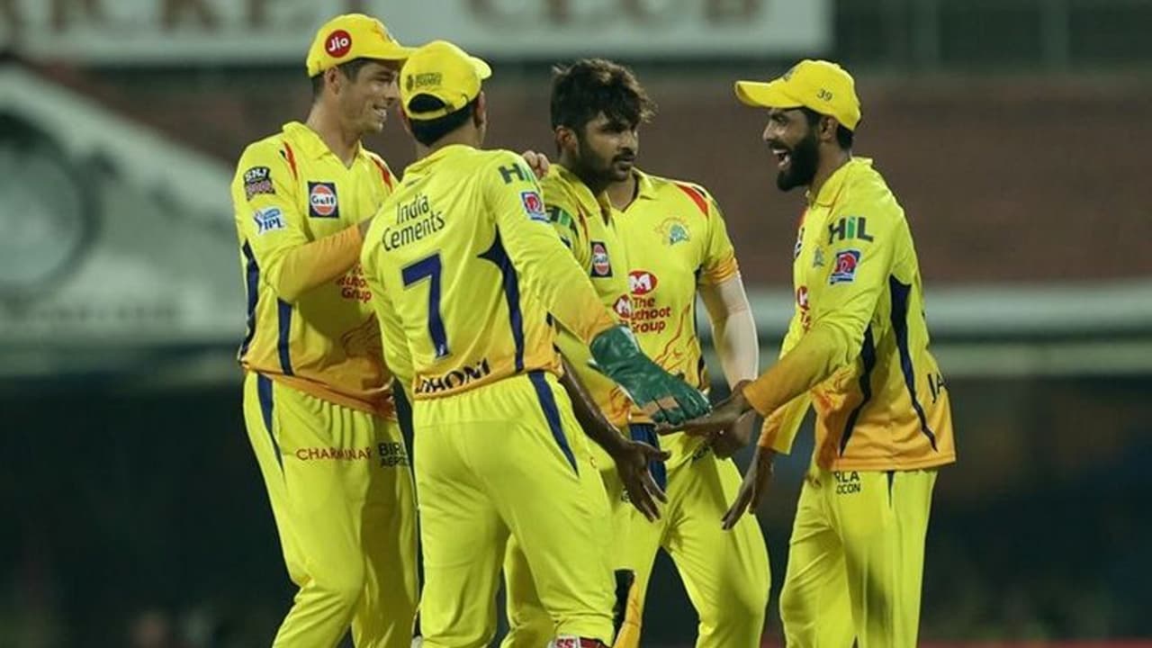 IPL 2019: ರಾಜಸ್ಥಾನ ವಿರುದ್ಧ CSKಗೆ 8 ರನ್ ರೋಚಕ ಗೆಲುವು! IPL 2019: ರಾಜಸ್ಥಾನ ವಿರುದ್ಧ CSKಗೆ 8 ರನ್ ರೋಚಕ ಗೆಲುವು!