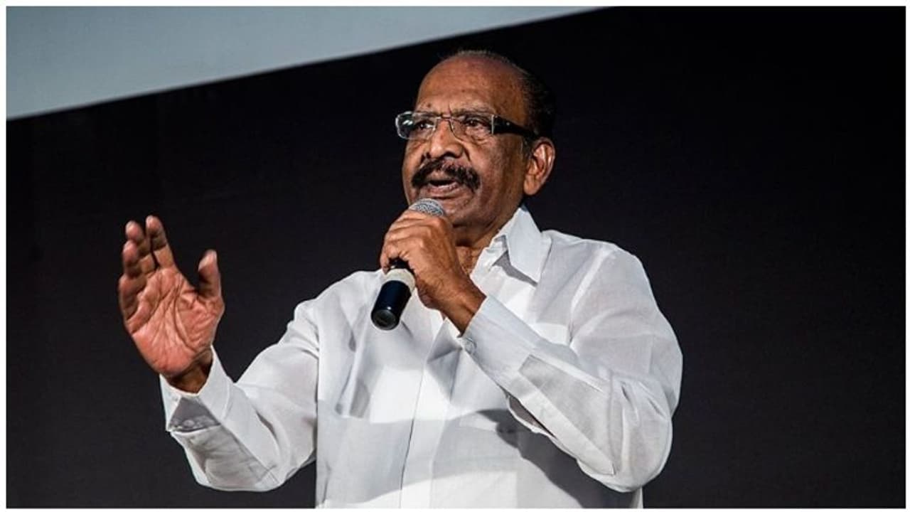 பல வருட ஆசை நிறைவேறாமலேயே மரணமடைந்த இயக்குனர் மகேந்திரன்! பல வருட ஆசை நிறைவேறாமலேயே மரணமடைந்த இயக்குனர் மகேந்திரன்!