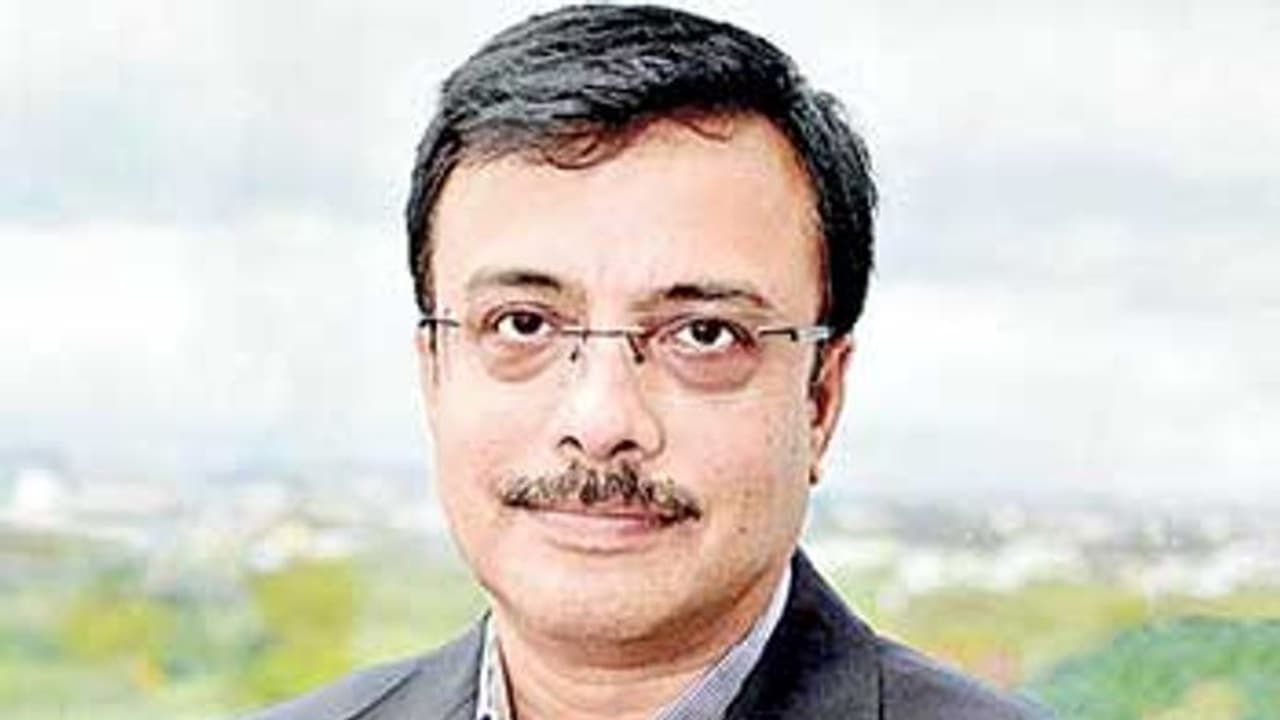 రాయల్ ఎన్ఫీల్డ్ సీఈఓగా వినోద్ దాసరి రాయల్ ఎన్ఫీల్డ్ సీఈఓగా వినోద్ దాసరి