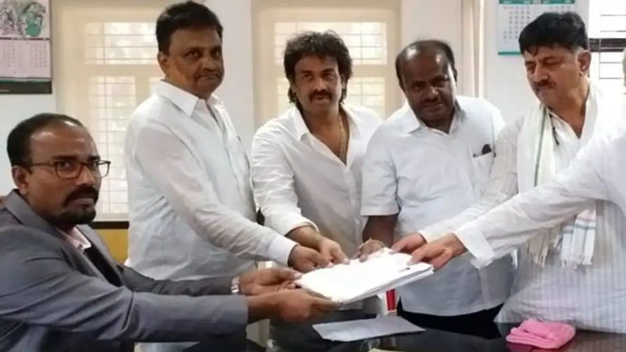 ಮಧು ಬಂಗಾರಪ್ಪ ನಾಮಪತ್ರದಲ್ಲಿ ಯಡವಟ್ಟು : ಚುನಾವಣಾಧಿಕಾರಿಗೆ ದೂರು ಮಧು ಬಂಗಾರಪ್ಪ ನಾಮಪತ್ರದಲ್ಲಿ ಯಡವಟ್ಟು : ಚುನಾವಣಾಧಿಕಾರಿಗೆ ದೂರು