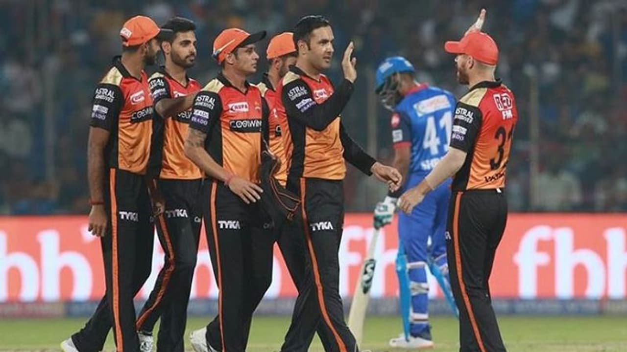 ಸನ್’ರೈಸರ್ಸ್’ಗೆ ಸುಲಭ ಗುರಿ ನೀಡಿದ ಡೆಲ್ಲಿ