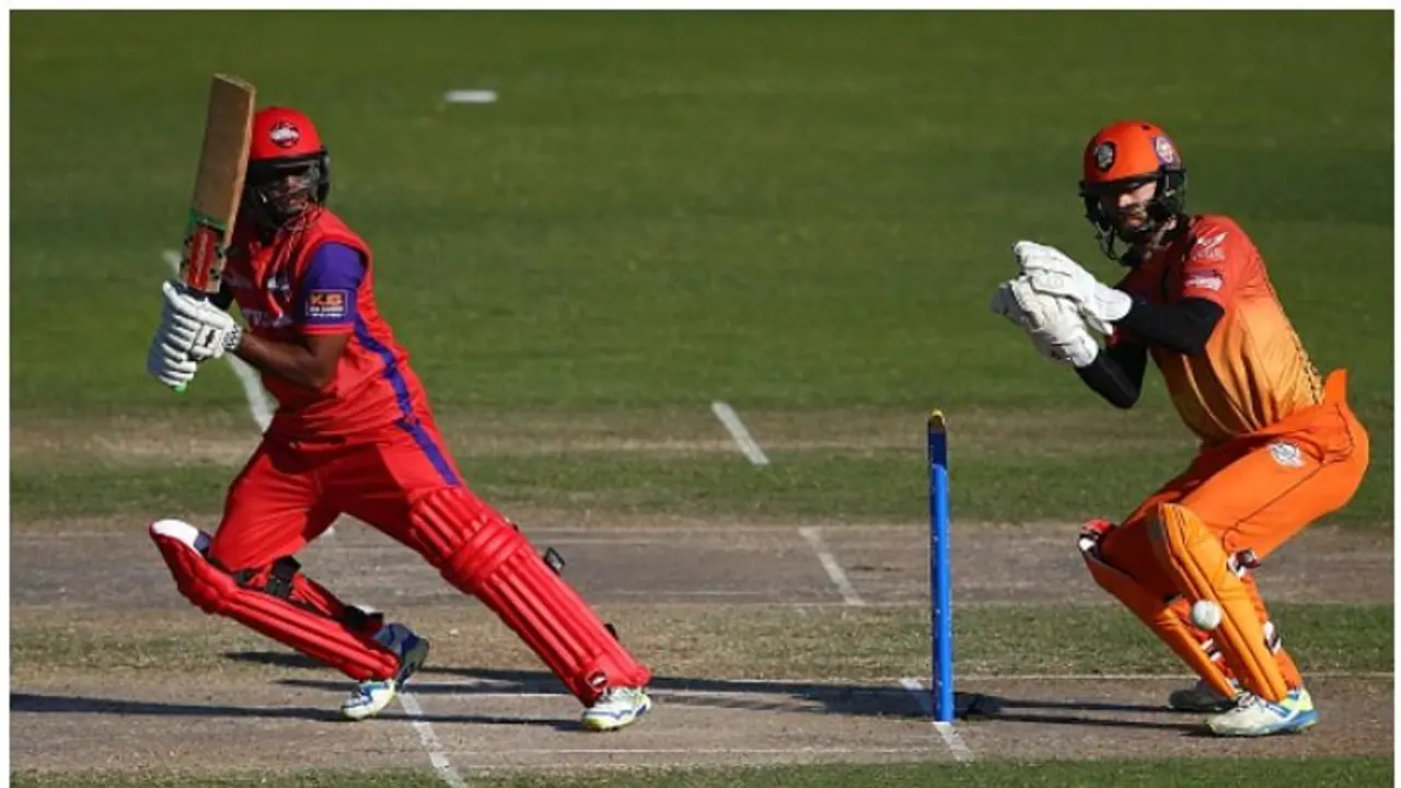 ടി20യില് ഇരട്ട സെഞ്ചുറിയുമായി ചന്ദര്പോള്; 300 കടന്ന് ടീം സ്കോര്! ടി20യില് ഇരട്ട സെഞ്ചുറിയുമായി ചന്ദര്പോള്; 300 കടന്ന് ടീം സ്കോര്!