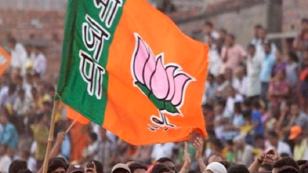 जानें किस बीजेपी के दिग्गज नेता ने स्थापना दिवस पर छोड़ी पार्टी, नरेन्द्र मोदी और अमित शाह पर साधा निशाना