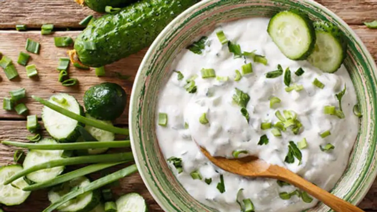 লকডাউন ও গরম দুইয়ের সঙ্গেই লড়তে প্রতিদিন পাতে রাখুন এই পদ লকডাউন ও গরম দুইয়ের সঙ্গেই লড়তে প্রতিদিন পাতে রাখুন এই পদ