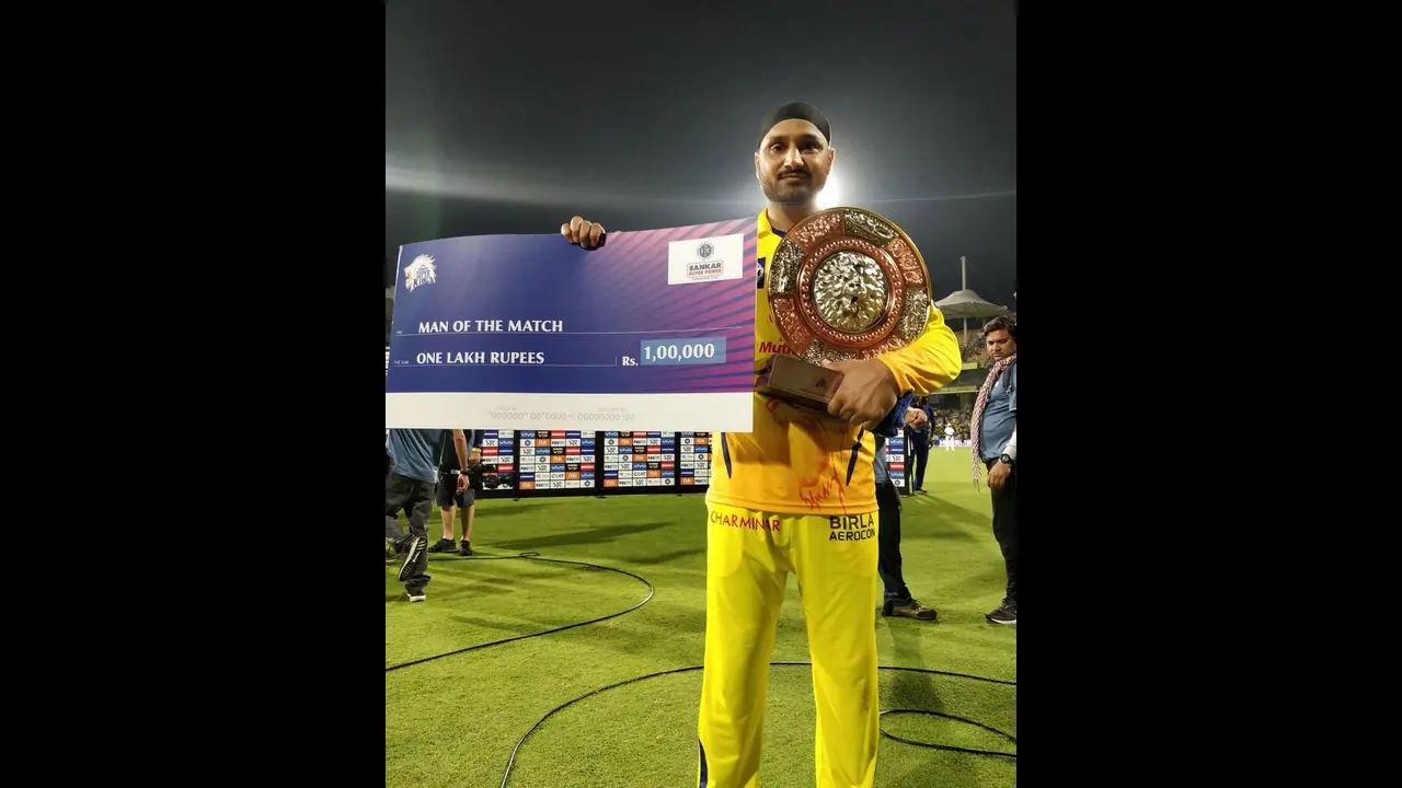 Harbhajan Singh: Chennai Super Kings vs Mumbai Indians IPL games are like India Pakistan contests Harbhajan Singh: Chennai Super Kings vs Mumbai Indians IPL games are like India Pakistan contests