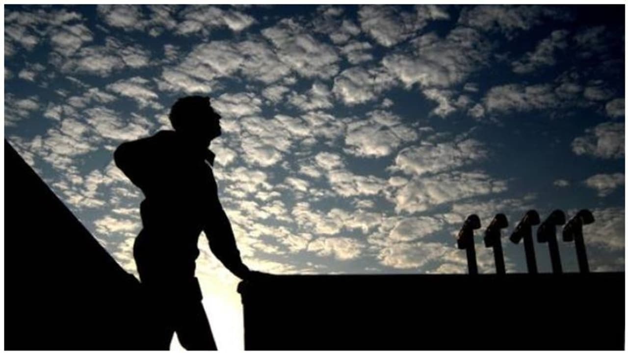 ’அரசியல்வாதிகள், தொலைக்காட்சிகள், பத்திரிகைகள் எல்லாமே பொறுக்கிகள்’...ஒரு உத்தம இயக்குநரின் அறிக்கை...