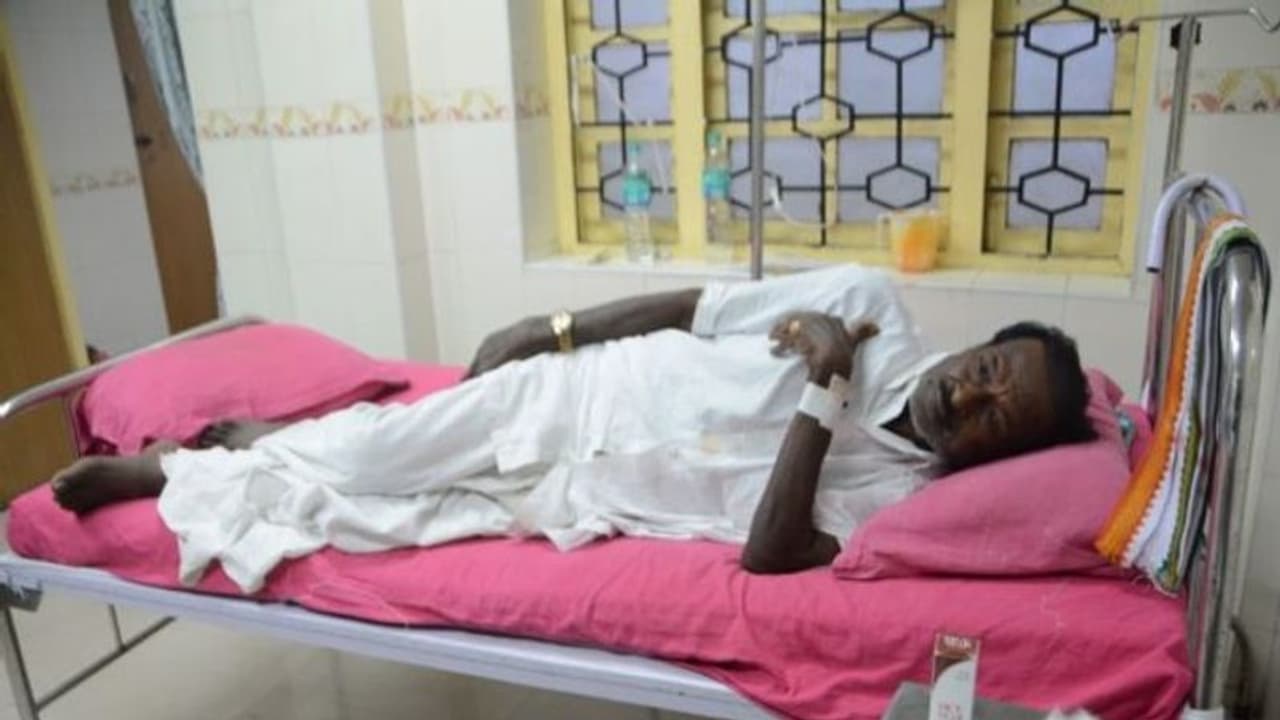 குமரி அனந்தனுக்கு திடீர் உடல்நலக் குறைவு … மருத்துவமனையில் அனுமதி !! குமரி அனந்தனுக்கு திடீர் உடல்நலக் குறைவு … மருத்துவமனையில் அனுமதி !!