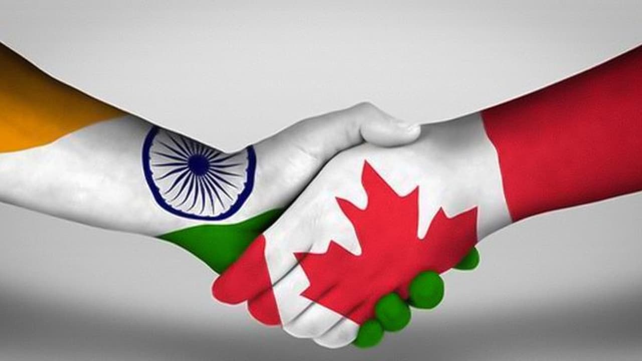 This podcast is a love letter to India from Canada, will you read it?